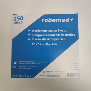 Compresses non tissées stériles